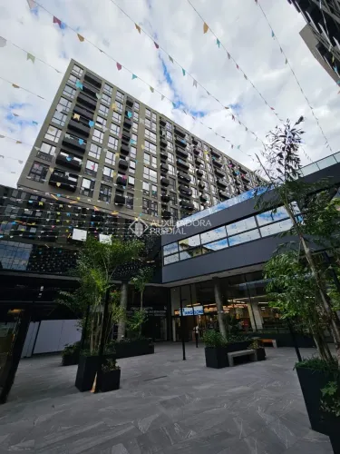 Studio Mobiliado na Trindade, Florianópolis - Investimento Imperdível!