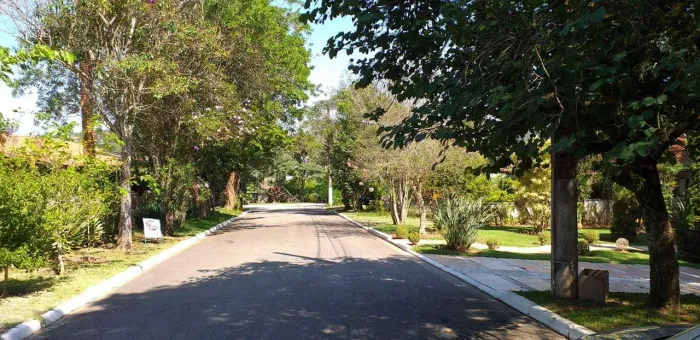 Lote em condomínio em Alameda Alemanha - Granja Viana - Carapicuíba/SP