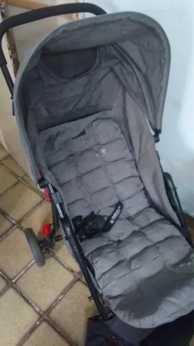 Carrinho De Passeio Para Bebê Delta Até 15kg Cinza Voyage