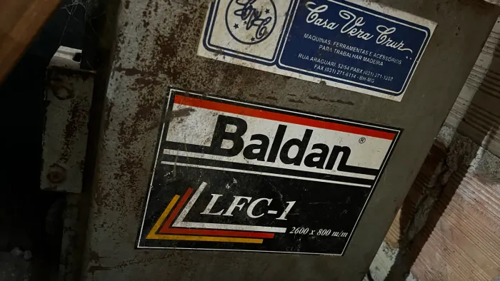 Lixadeira de cinta Baldan LFC1