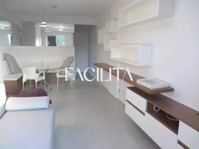 Apartamento com 2 quartos no bairro Pantanal, Florianópolis.