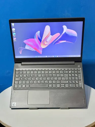 Notebook Lenovo V15 - i3 10ªGth 8Gb SSD 256Gb | Aceito cartão