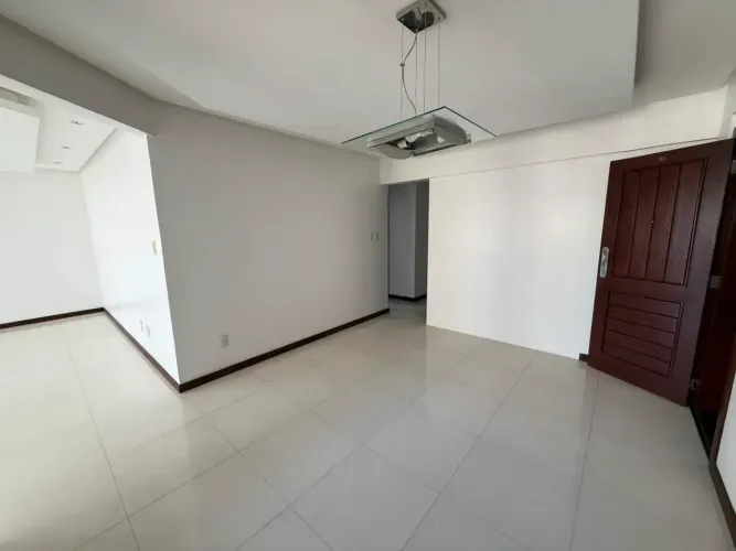 ED SORRIENTO - 3 QUARTOS , SENDO 1 SUITE - JURUNAS