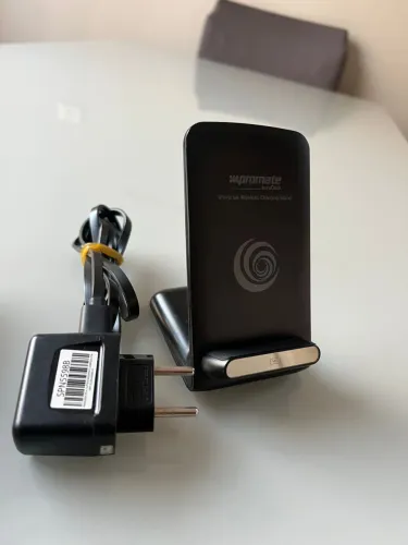 Carregador por indução Promate