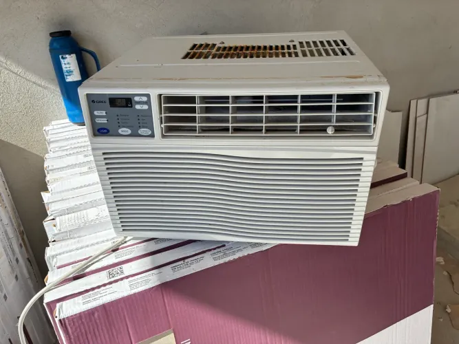 Ar-condicionado de janela gree 7.500 Btus- 127v