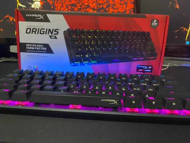 Teclado Alloy origins 60%