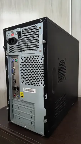 Computador Desktop AMD FX-4300 Quad Core 8GB DDR3 500GB HD