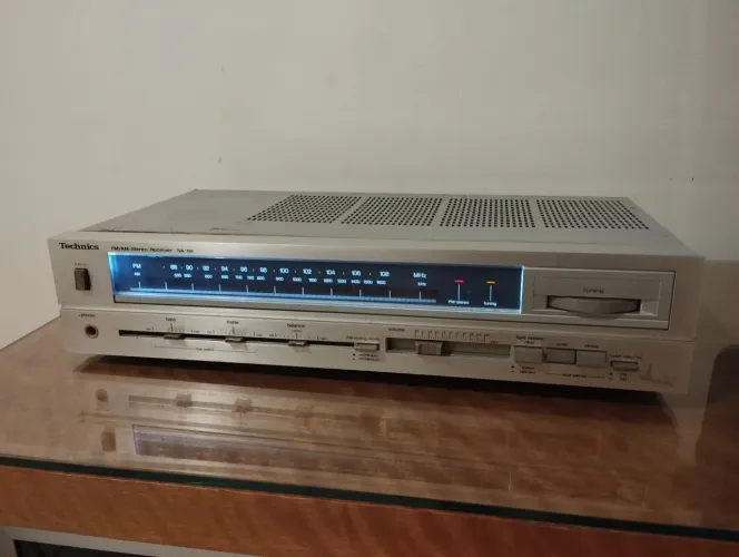 Receiver Technics SA-110