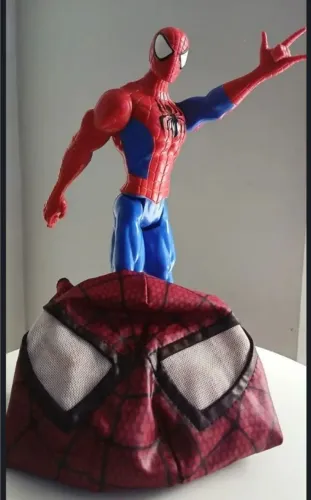 Kit 3 bonecos + máscara homem aranha