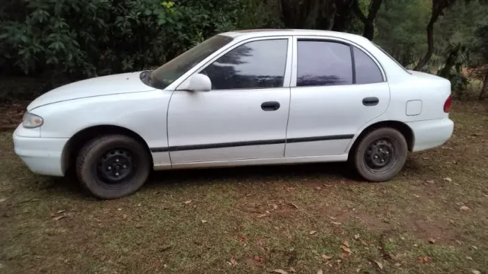Hyundai Accent GLS 1.5 12v/16v Aut. 1997