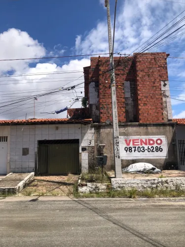 Vendo casa na av 13 do Maiobão.