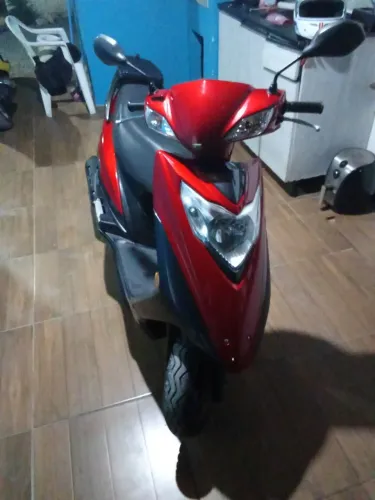 LINDY 125cc 2018 Automática Suzuki/Haujoe SEMI NOVA