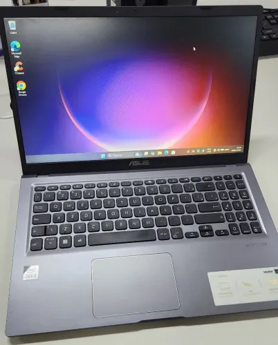 Notebook Asus i3 10a SSD *IMPECÁVEL*