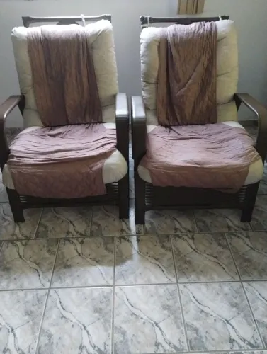 Duas Cadeiras pra Sala 