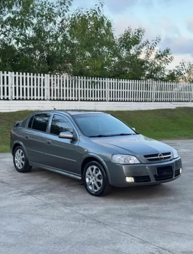 Chevrolet Astra Advant. 2.0 MPFI 8V Flexp. 5P Aut. 2011