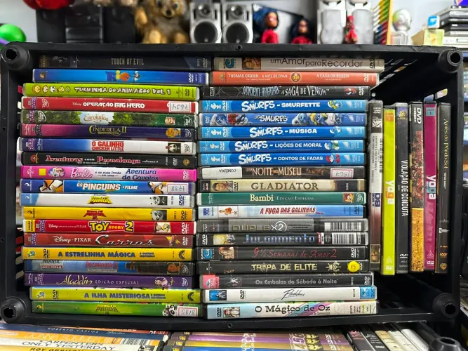 Lote DVDs ? 100 unidades