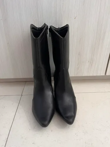 Bota country