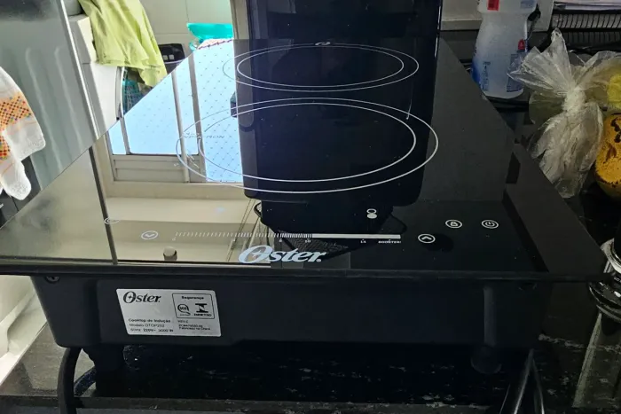 Cooktop por indução Oster 220v