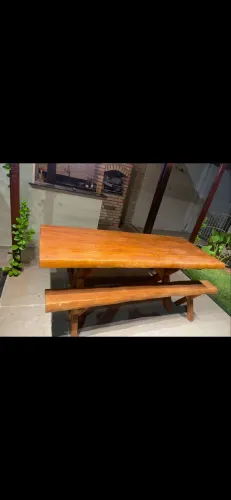 Mesa rústica