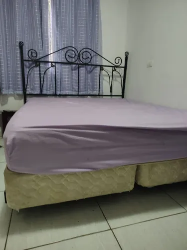 Cama Box Queen + Cabeceira e Estrutura de Ferro Maciço 