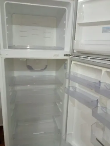 Geladeira a venda