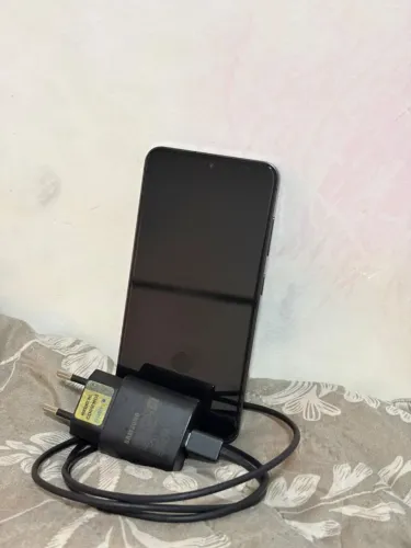 Samsung Galaxy S24 128GB Usado - Excelente Estado de Conservação