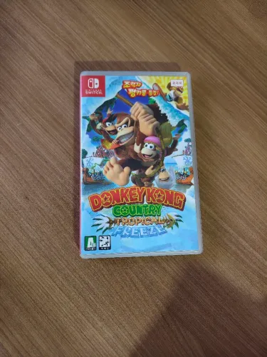 Donkey Kong Country Tropical Freeze Nintendo switch 
