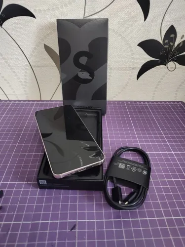 Samsung S22