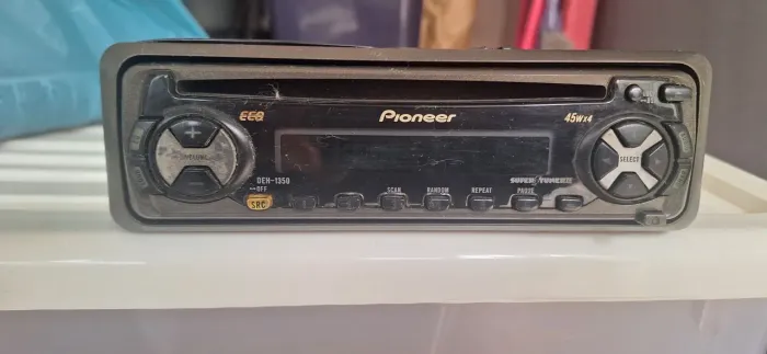 Vendo aparelho DVD pioner automotivo em perfeito estado.