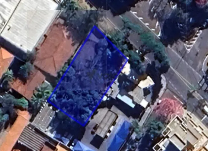 Terreno a venda na Avenida Brasil - Campinas!