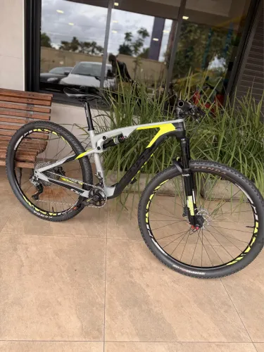 Sense Impact Carbon 