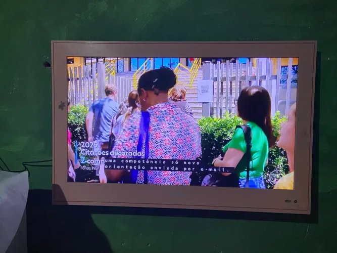 Televisão 20 polegadas 