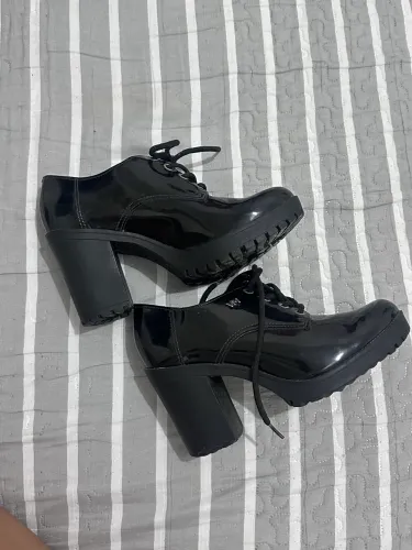 Sapato via Marte 