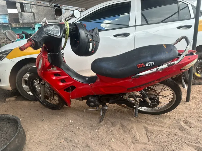 VENDO MOTO