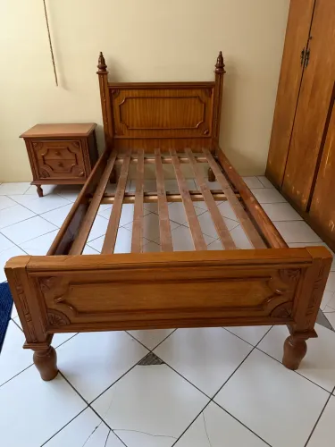 Cama de Madeira Cerejeira Solteiro e Criado