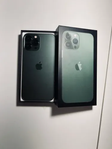Iphone 13 pro max 256 gb Verde Musgo - Impecável Seminovo e totalmente original!