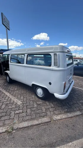 Volkswagen Kombi Standard 1.4 MI Total Flex 8V 2010
