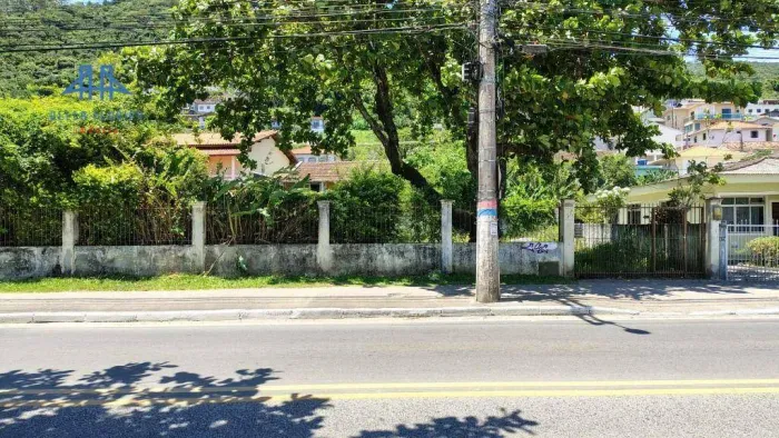 Terreno à venda, 634 m² por R$ 1.580.000,00 - Costeira do Pirajubaé - Florianópolis/SC