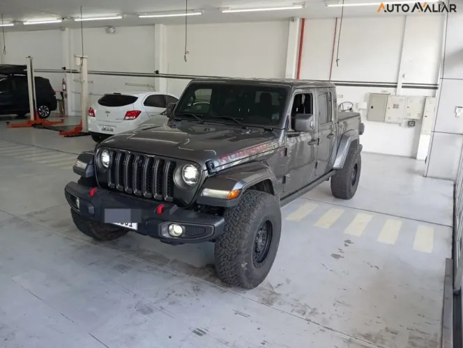 Jeep Gladiator Rubicon 3.6 V6 4x4 AT8 2022 - Exclusividade, força e presença!