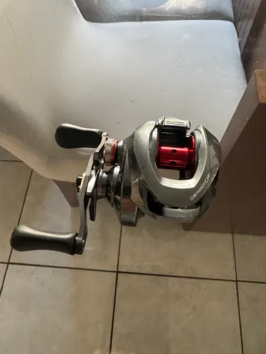 Carreta Shimano Clonark 150