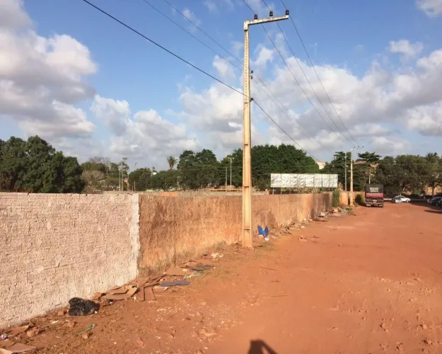 TERRENO COMERCIAL em SÃO LUÍS - MA, AVENIDA DOS FRANCESES