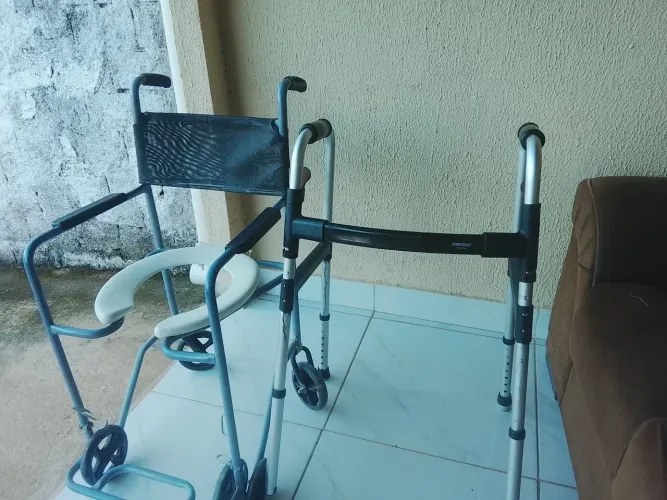 Andador / Cadeira