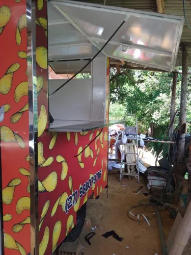 Trailer e reboques pra batata frita e lanches a partir de 9 mil 