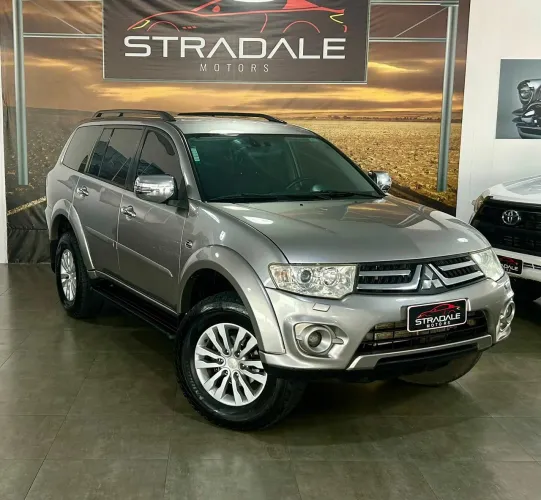 Mitsubishi Pajero Dakar HPE 3.2 4X4 T.I Dies 5P AUT 2016