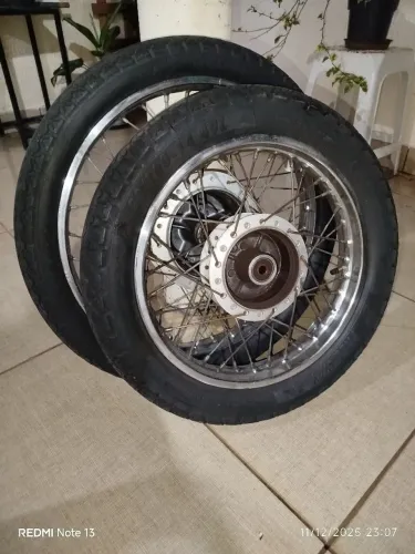 Vendo jogo de Rodas para biz 125 