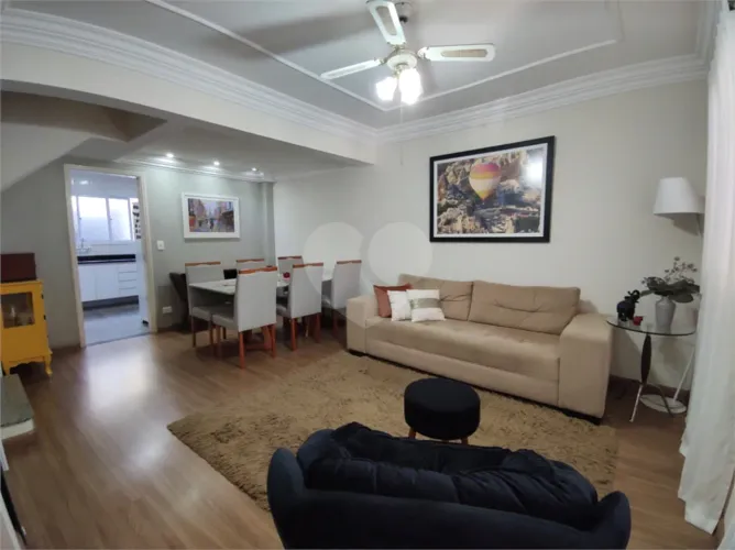 Casa em Condomínio Villagio