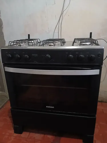 Fogão 6 bocas itatiaia elétrico (Leia)