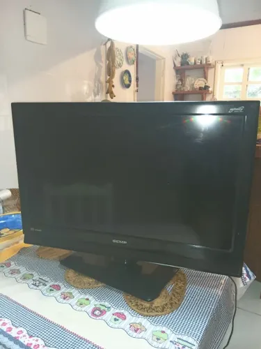 Vendo TV semp 32 nao é smart