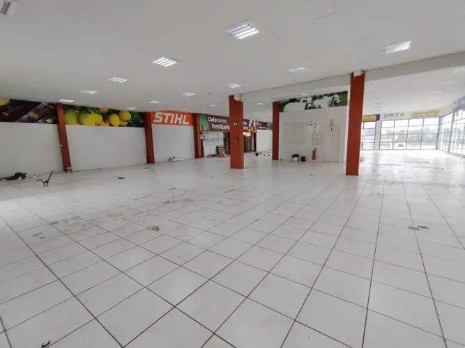 Barracão para alugar, 3000 m² por R$ 90.000/mês - Vila Cardia - Bauru/SP