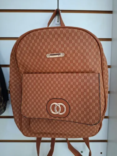 Mochila feminina elegante e resistente - entrega em slz e região